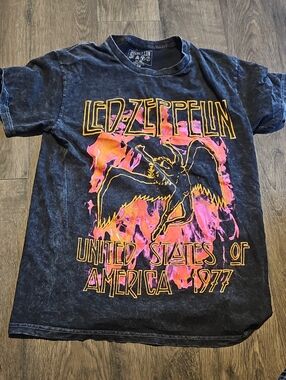 Led Zeppelin 1977 Tour Graphic Tee Shirt Icarus Acid Wash Concert Music Small